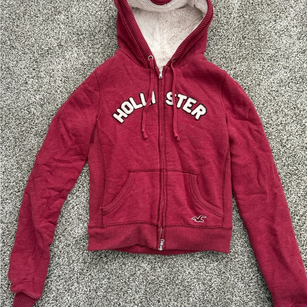 Hollister Red Fur Lined Zip Up Hoodie Size Large